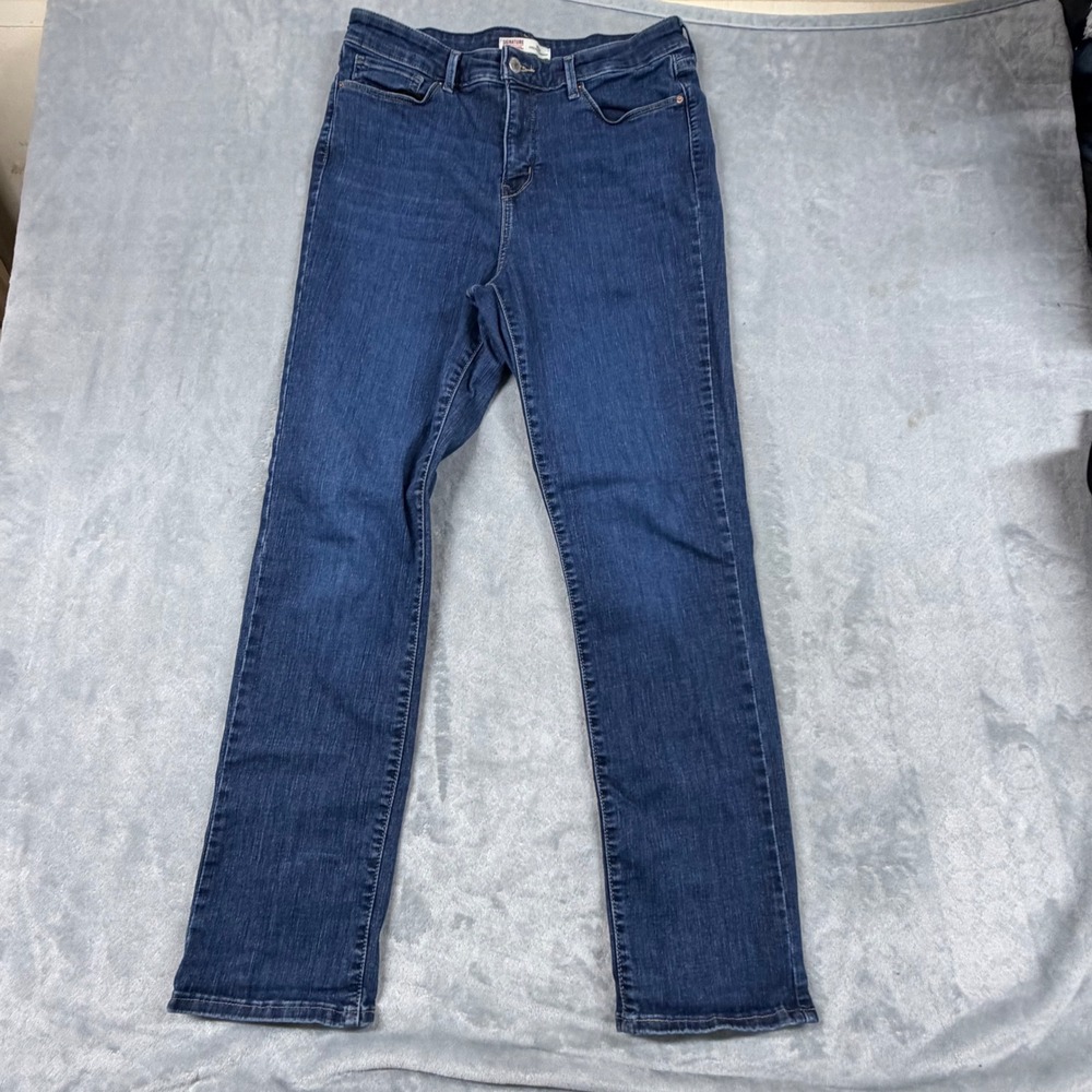 Signature Levi Strauss High Rise Straight Womens Size 12 W31 Jeans Dark Wash